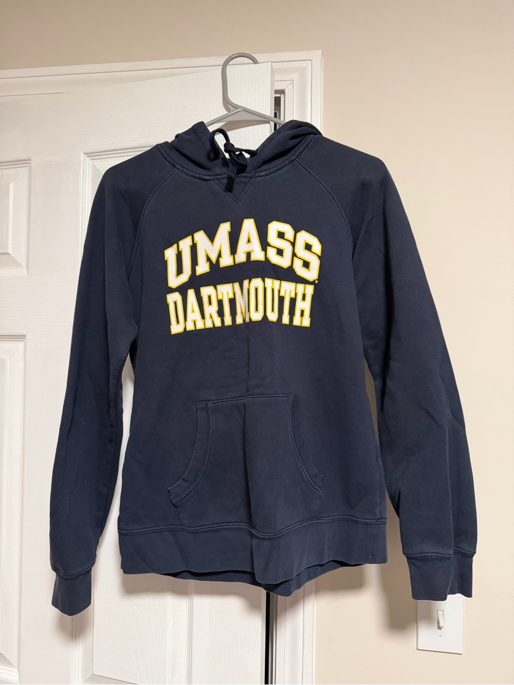 Women’s UMASS Dartmouth Hoodie Sweatshirt- Collegiate- Navy Blue- Size Large